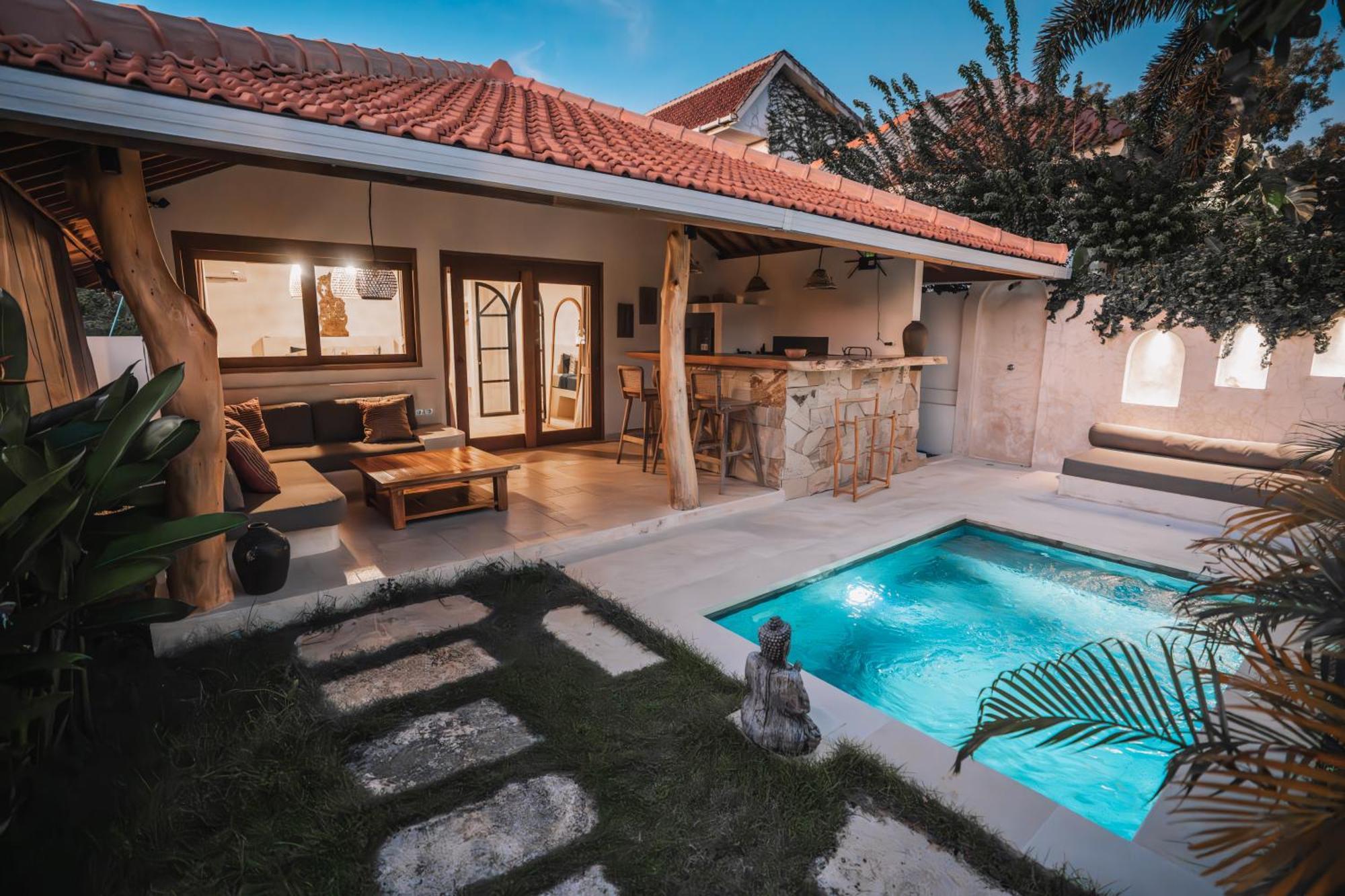 Bed and Breakfast La Kreyiol à Uluwatu Extérieur photo
