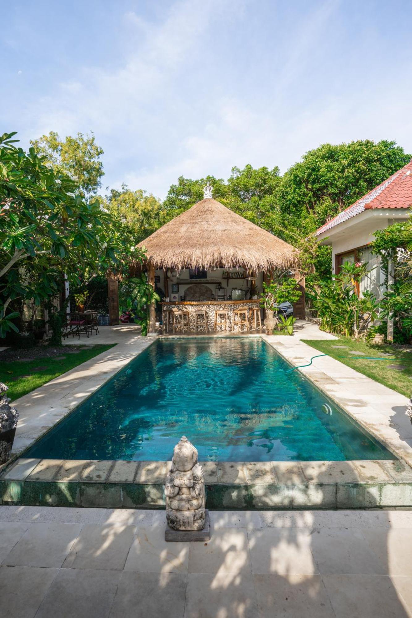 Bed and Breakfast La Kreyiol à Uluwatu Extérieur photo