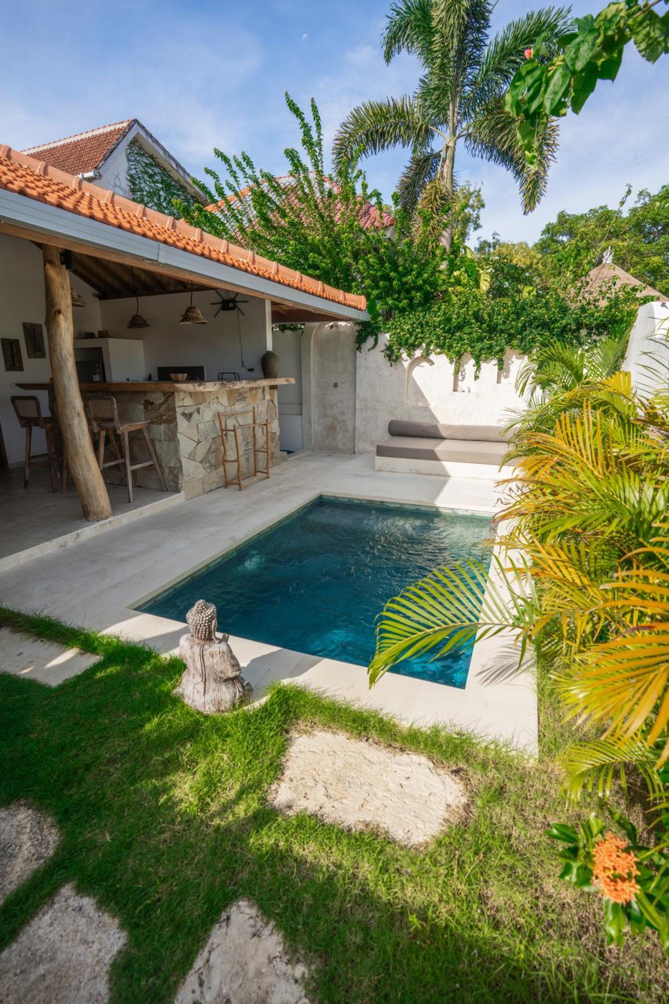 Bed and Breakfast La Kreyiol à Uluwatu Extérieur photo